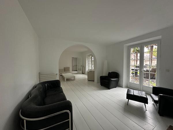 Maison Noisy Sur Ecole 8 pièce(s) 161 m2 - 2218m2 terrain + dépendance