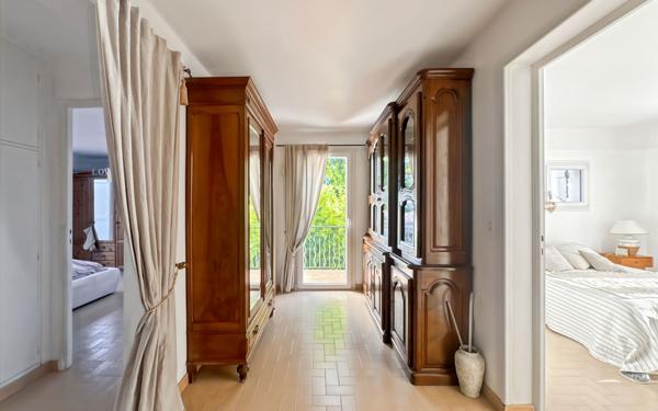 Maison à vendre    5 pièces •  Martigues