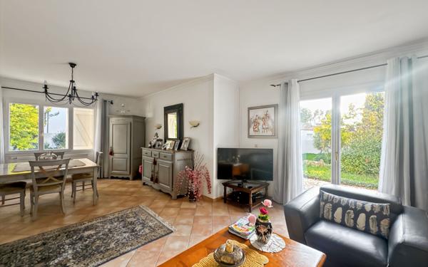 Maison à vendre    5 pièces •  Martigues