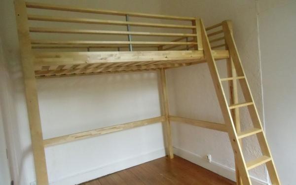 Appartement à louer    2 pièces • 36,70 m2 Saint-Genis-Laval