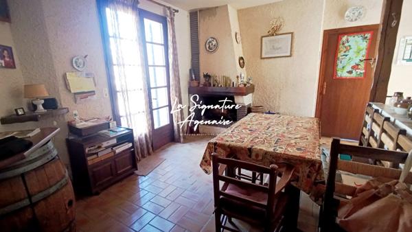 Maison Plain-pied sur sous-sol avec garage et jardin 7454 m2