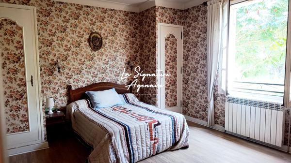 Maison Plain-pied sur sous-sol avec garage et jardin 7454 m2