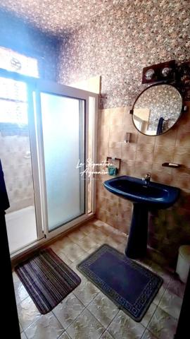 Maison Plain-pied sur sous-sol avec garage et jardin 7454 m2