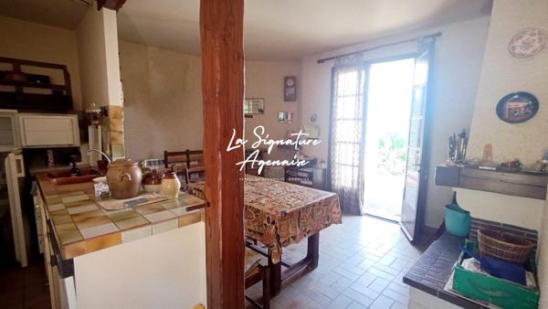 Maison Plain-pied sur sous-sol avec garage et jardin 7454 m2