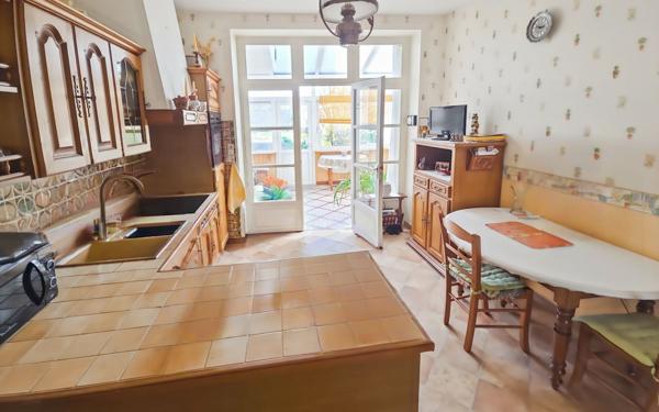 Maison à vendre    5 pièces •  Angerville