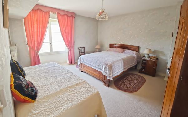 Maison à vendre    5 pièces •  Angerville