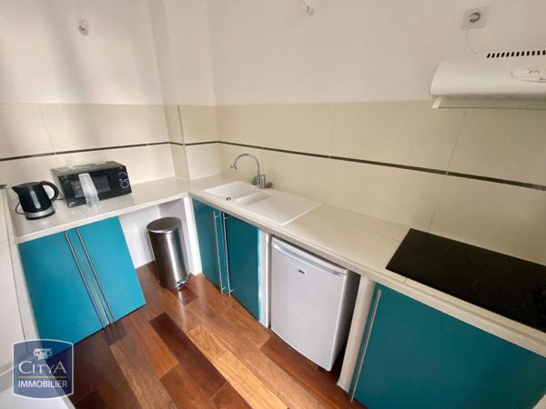 Appartement à louer 2 pièces 55.4m²