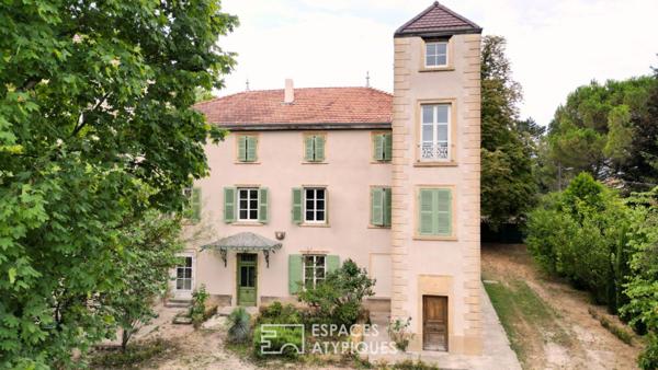 Maison de Maître sur les hauteurs de VERNAISON