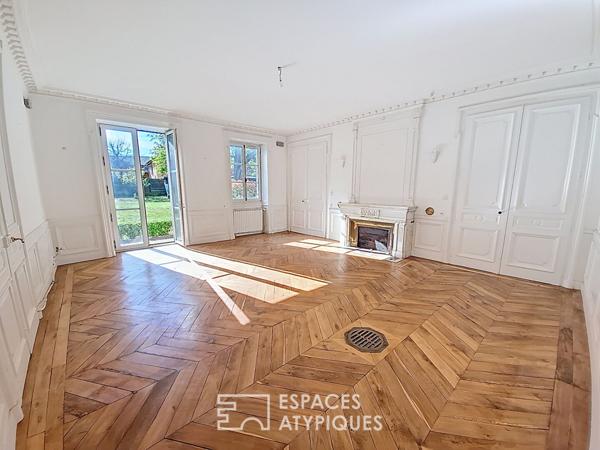 Maison de Maître sur les hauteurs de VERNAISON