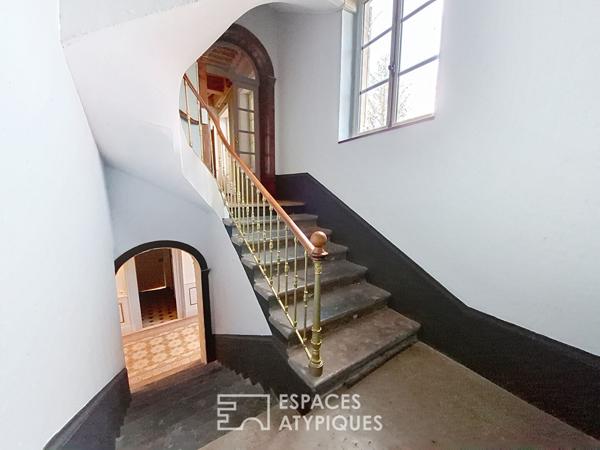 Maison de Maître sur les hauteurs de VERNAISON