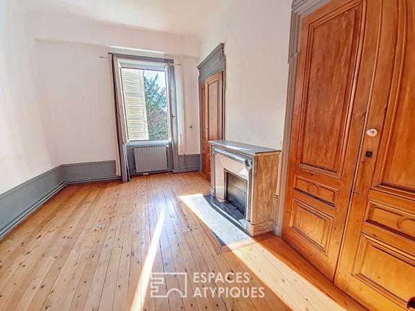 Maison de Maître sur les hauteurs de VERNAISON