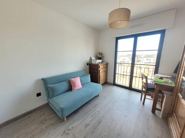 ppartement 3 pièces de plus de 83 m² avec garage ? Emplacement premium face aux halles ? Investissement locatif sécurisé