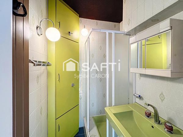 Dernier étage- Terrasse 47 m2- 4 chambres- RER à 6 min- 3 places de parking