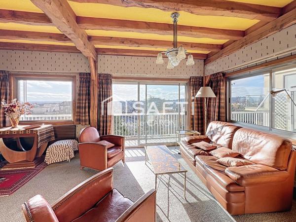 Dernier étage- Terrasse 47 m2- 4 chambres- RER à 6 min- 3 places de parking