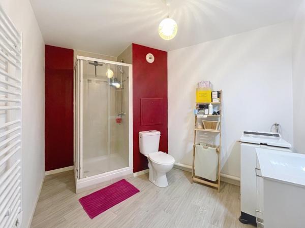 APPARTEMENT T2 SOUS GARANTIE DECENNALE A THIAIS