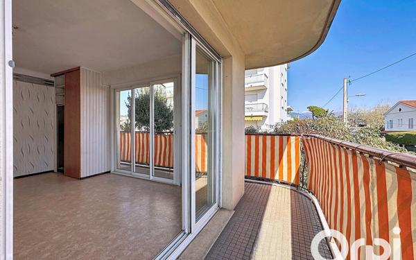 Appartement à vendre    2 pièces • 45 m2 Villeneuve-Loubet