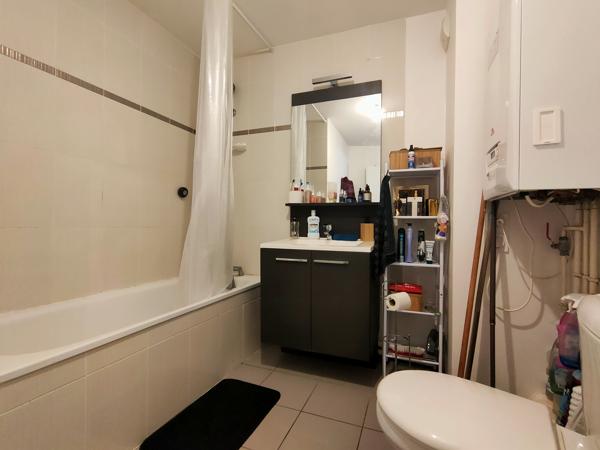 Appartement
         2 pièces
        - 54 m² Exclusivité 159 000 € *
