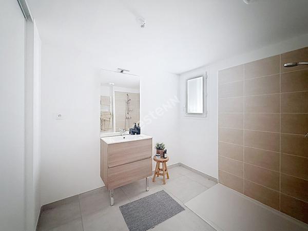 appartement 3/4, terrasse, frais de notaire réduits, la Ciotat