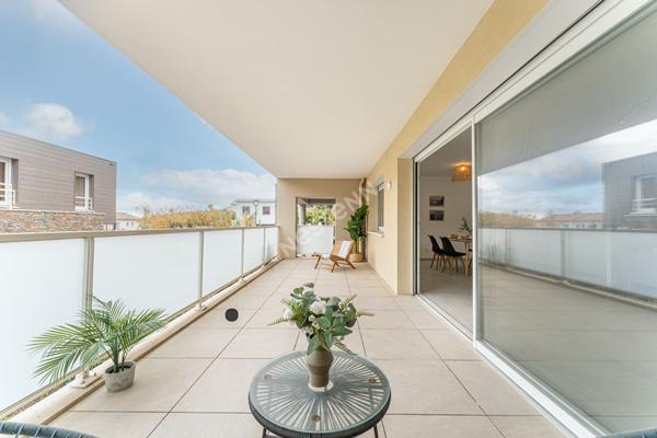 appartement 3/4, terrasse, frais de notaire réduits, la Ciotat