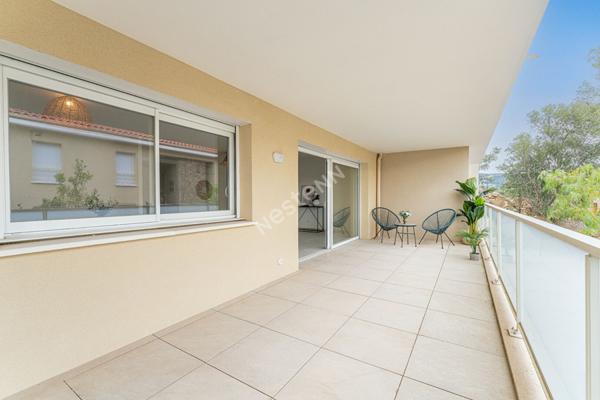 appartement 3/4, terrasse, frais de notaire réduits, la Ciotat