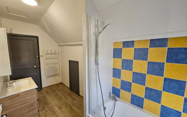 Appartement à louer    3 pièces •  Trébeurden