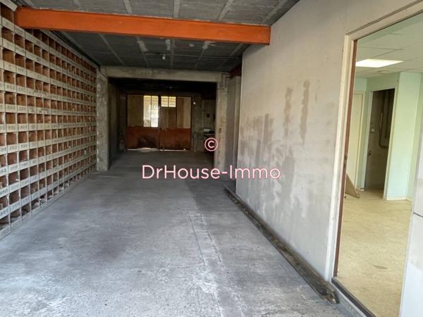 Immeuble à vendre 7 pièces de 117 m²