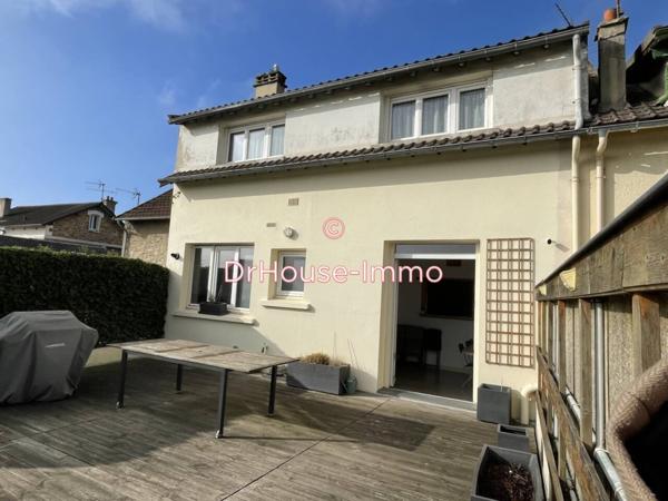 Immeuble à vendre 7 pièces de 117 m²