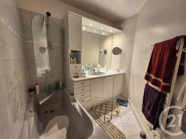 Appartement F4 à vendre  4 pièces - 77,37 m2 SANNOIS - 95