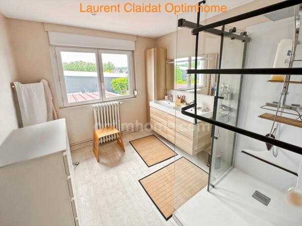 SAINT-QUENTIN – MAISON ENV.160 M2 – 3 CHAMBRES – COUR 280 M² – TERRASSE PLEIN SUD – 3 GARAGES
