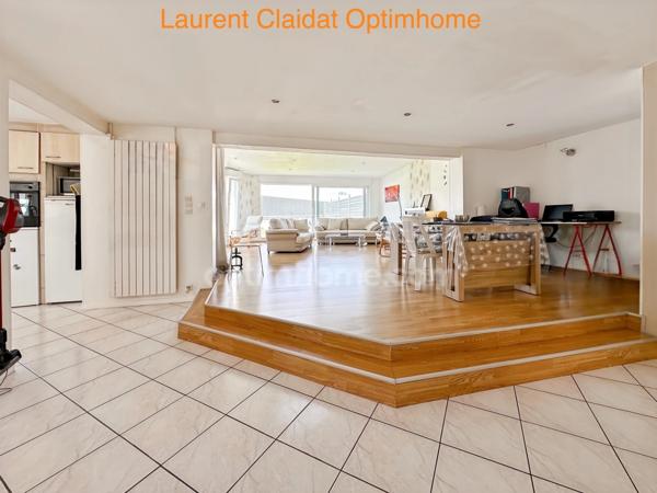 SAINT-QUENTIN – MAISON ENV.160 M2 – 3 CHAMBRES – COUR 280 M² – TERRASSE PLEIN SUD – 3 GARAGES