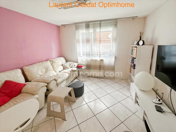 SAINT-QUENTIN – MAISON ENV.160 M2 – 3 CHAMBRES – COUR 280 M² – TERRASSE PLEIN SUD – 3 GARAGES