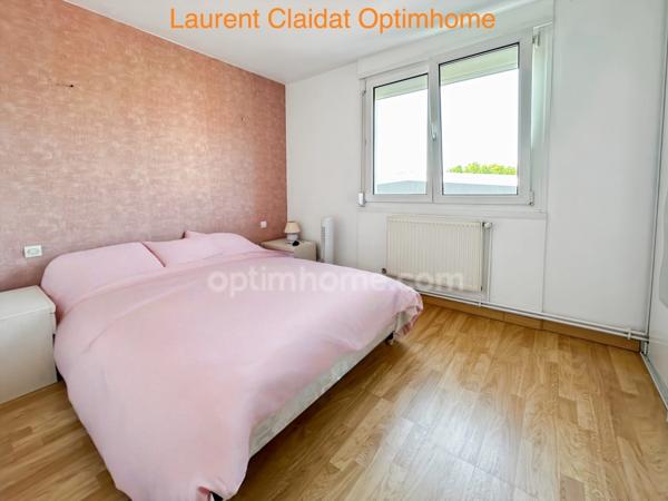 SAINT-QUENTIN – MAISON ENV.160 M2 – 3 CHAMBRES – COUR 280 M² – TERRASSE PLEIN SUD – 3 GARAGES