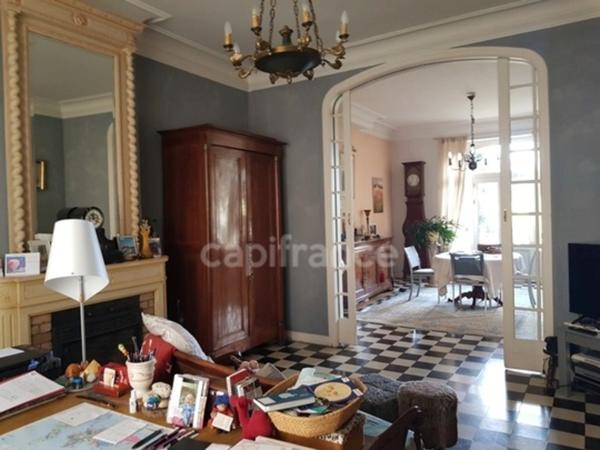 Maison à vendre 8 pièces ALES (30)