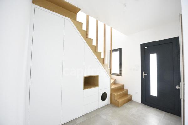 Maison contemporaine 2025 – Confort, modernité et cadre privilégié