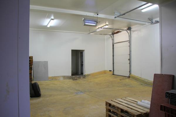 Dpt Tarn (81), à vendre LACAUNE Local industriel