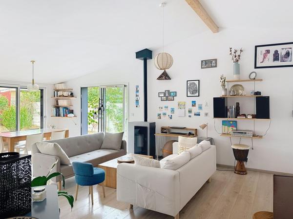 MAISON OSSATURE BOIS avec 5 chambres – DPE A – Terrasse et jardin et dépendance