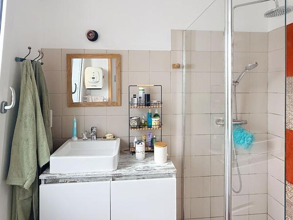 MAISON OSSATURE BOIS avec 5 chambres – DPE A – Terrasse et jardin et dépendance