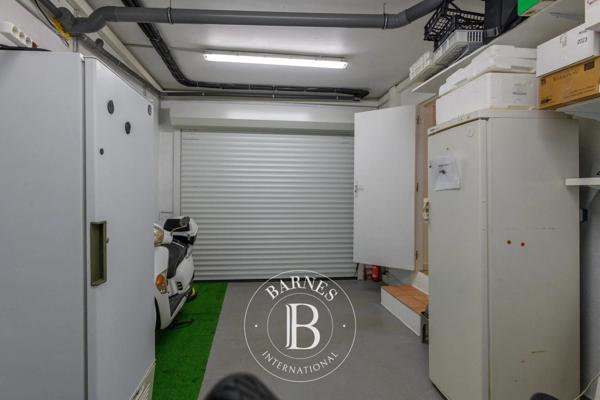 Sanary-sur-Mer, Maison 5 Chambres -  296 m² à vendre