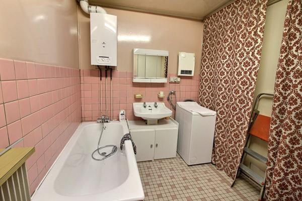 Maison 1930 Lomme énorme potentiel.