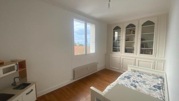 À vendre Appartement T4 avec balcon, vue mer, quartier du Golf