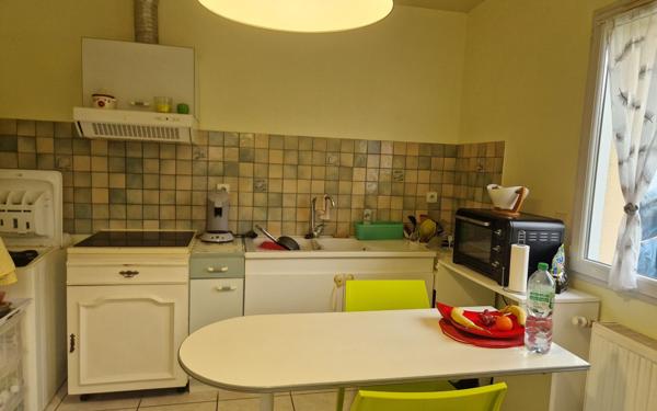 Maison à vendre    3 pièces •  Brive-la-Gaillarde