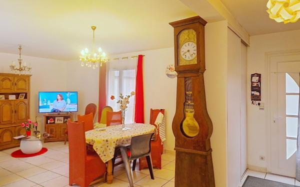 Maison à vendre    3 pièces •  Brive-la-Gaillarde