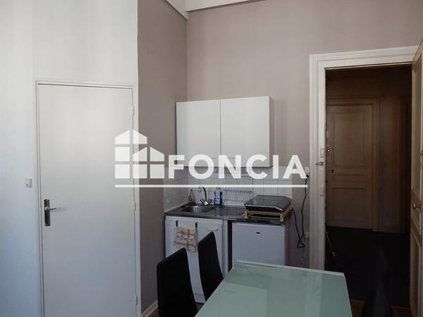 Location Studio 20.05 m² - 236 RUE SOLFERINO Lille 59000