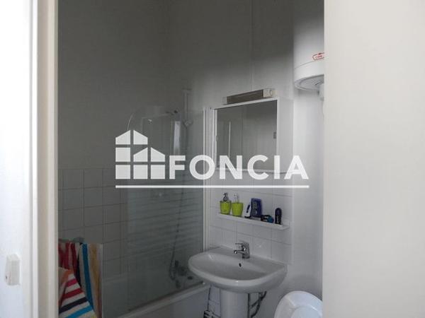 Location Studio 20.05 m² - 236 RUE SOLFERINO Lille 59000