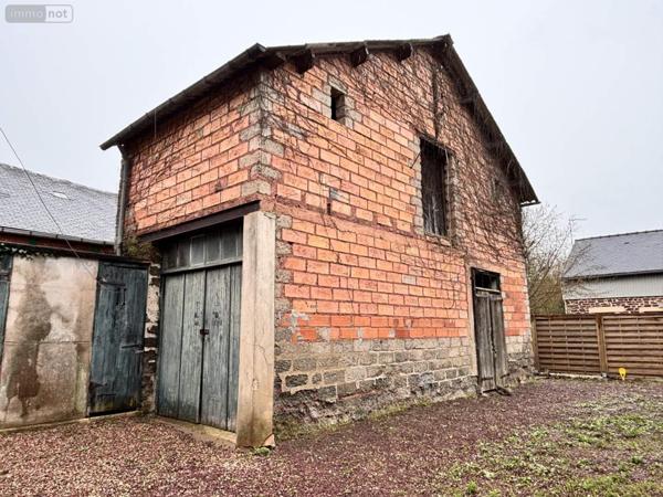 Immeuble à vendre à Montfort-sur-Meu en Ille-et-Vilaine (35160), ref : 029/1760