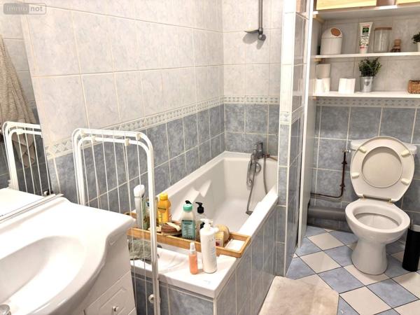 Immeuble à vendre à Montfort-sur-Meu en Ille-et-Vilaine (35160), ref : 029/1760