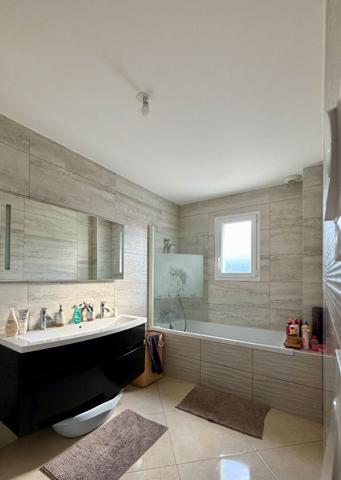 Maison 5 pièces 120 m2