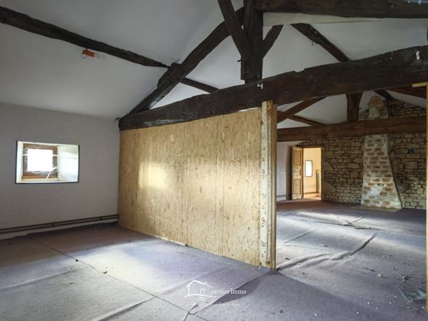 MAISON EN PIERRES Chey (79120)