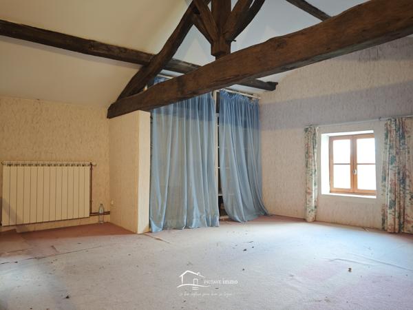 MAISON EN PIERRES Chey (79120)