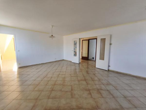 Maison 10 pièces - 183 m²